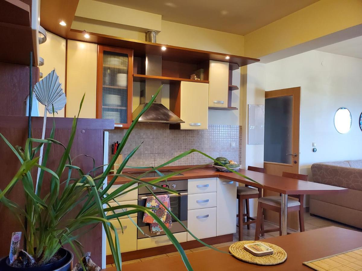 Hilltop Villa ريسيكا المظهر الخارجي الصورة