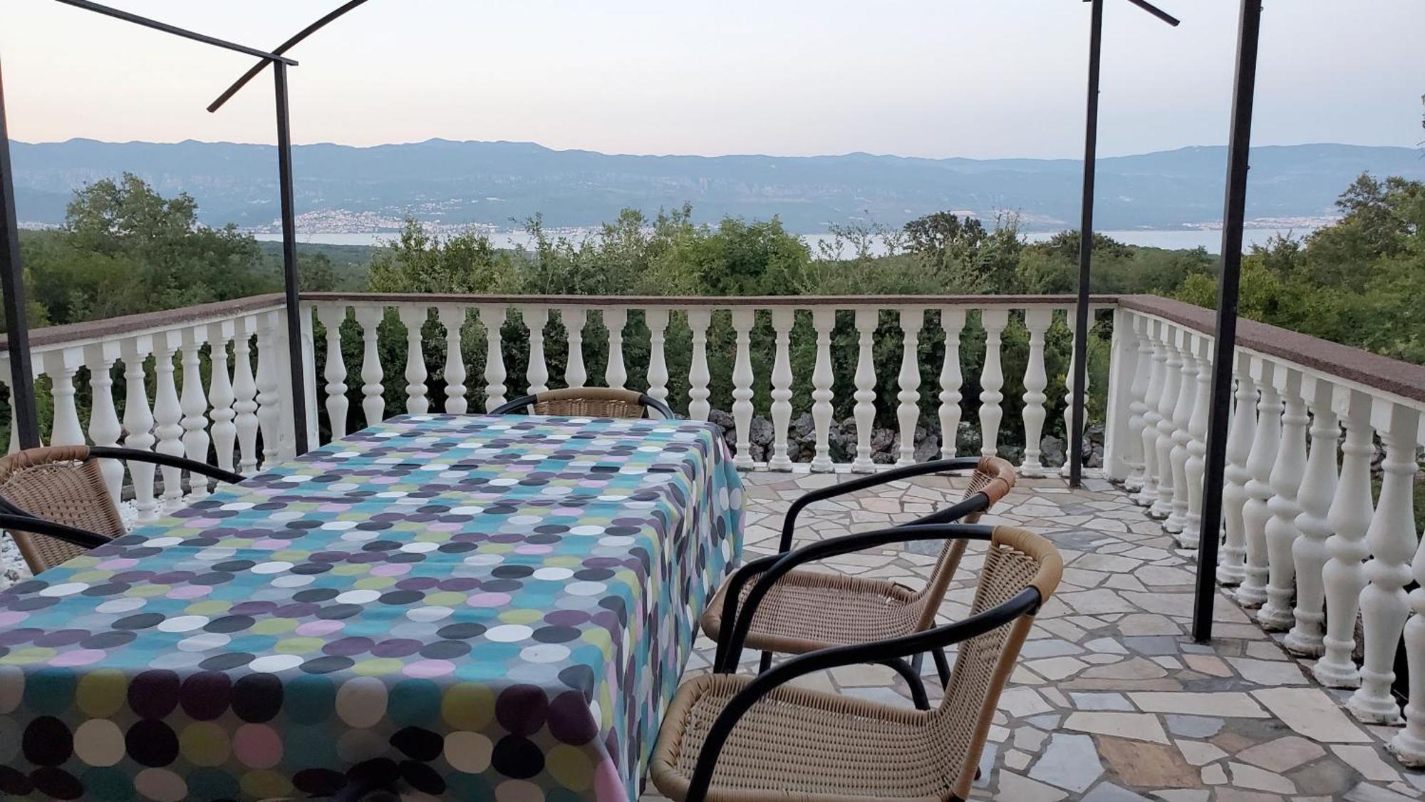 Hilltop Villa ريسيكا المظهر الخارجي الصورة